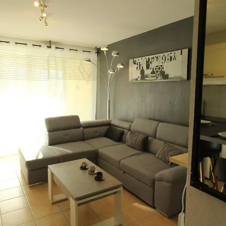 T3 A Montauban-de-luchon, 41m², Veranda, Jardin Sud 58m², Parking Securise - Fr-1-313-219 Apartment