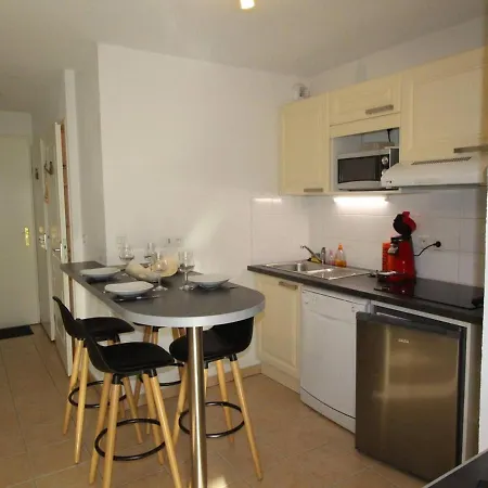 T3 A Montauban-de-luchon, 41m², Veranda, Jardin Sud 58m², Parking Securise - Fr-1-313-219 * Montauban-de-Luchon